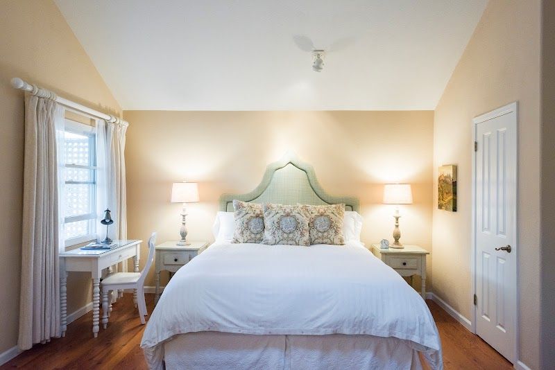 Photo of Cottage Grove Inn