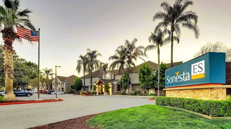 Sonesta ES Suites San Jose Airport