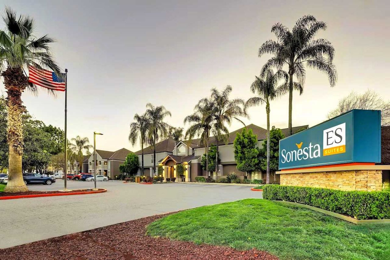 Sonesta ES Suites San Jose Airport
