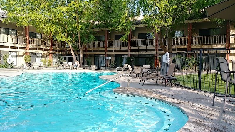 Photo of Piccadilly Inn Airport