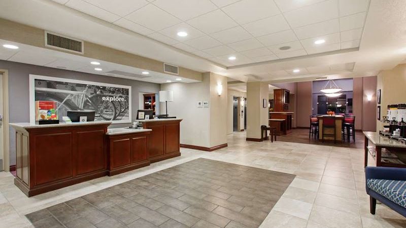 Photo of Hampton Inn & Suites Oakland Airport-Alameda