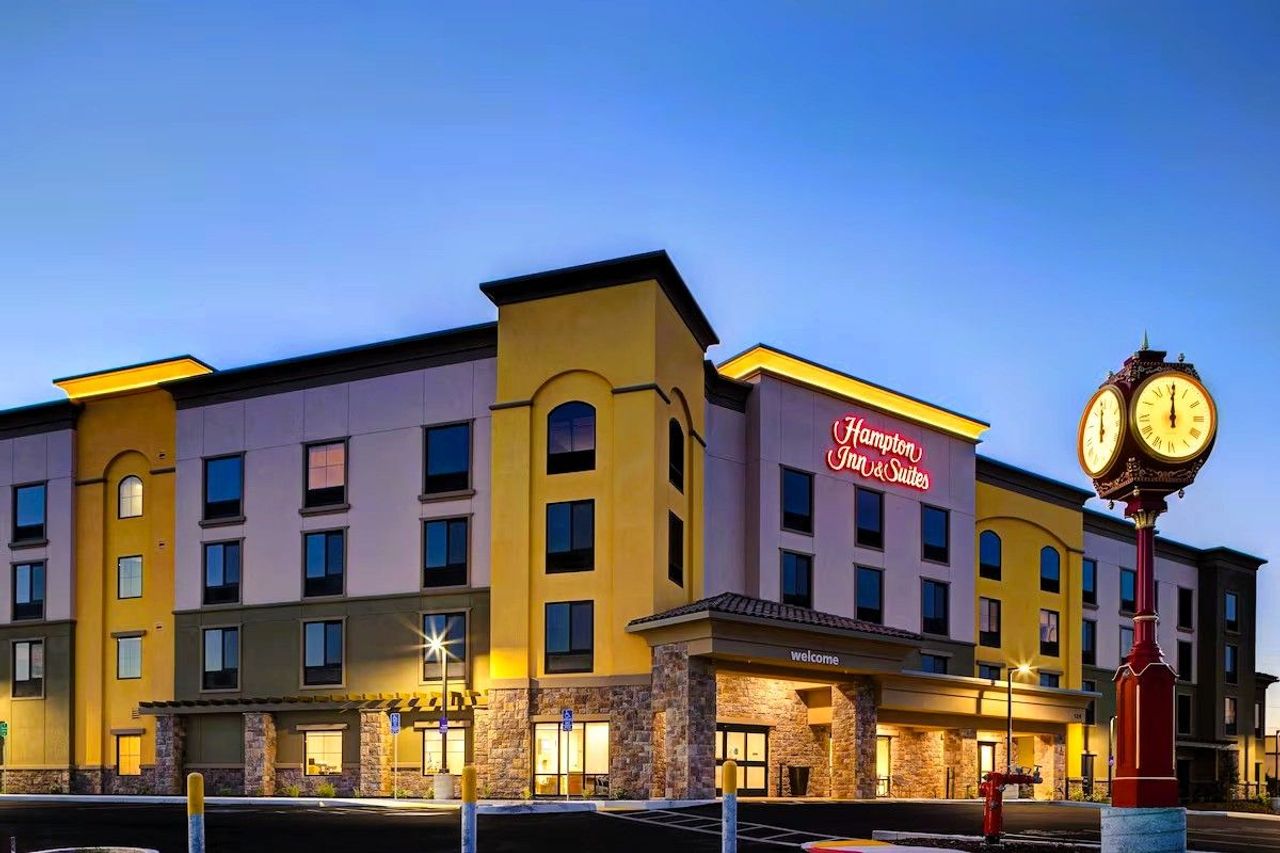 Hampton Inn & Suites Marina