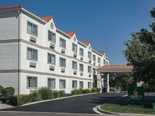 Photo of La Quinta Inn & Suites by Wyndham Davis