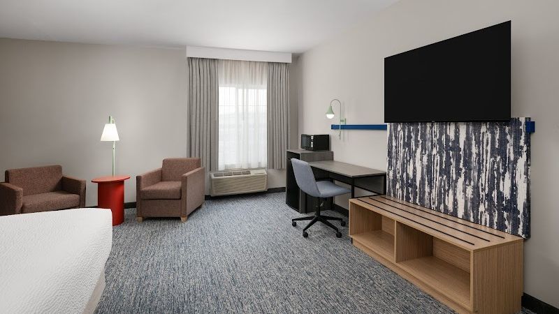 Photo of Garner Hotel Liberty Lake by IHG - Standard Room, 1 King Bed, 2 Queen Beds, or 1 Queen Bed
