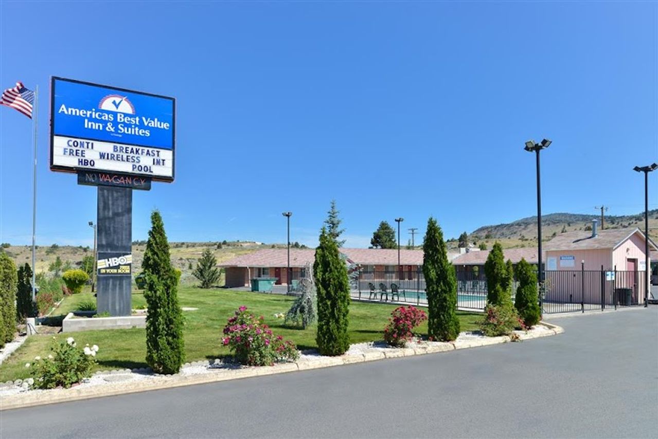 Photo of Americas Best Value Inn & Suites Klamath Falls
