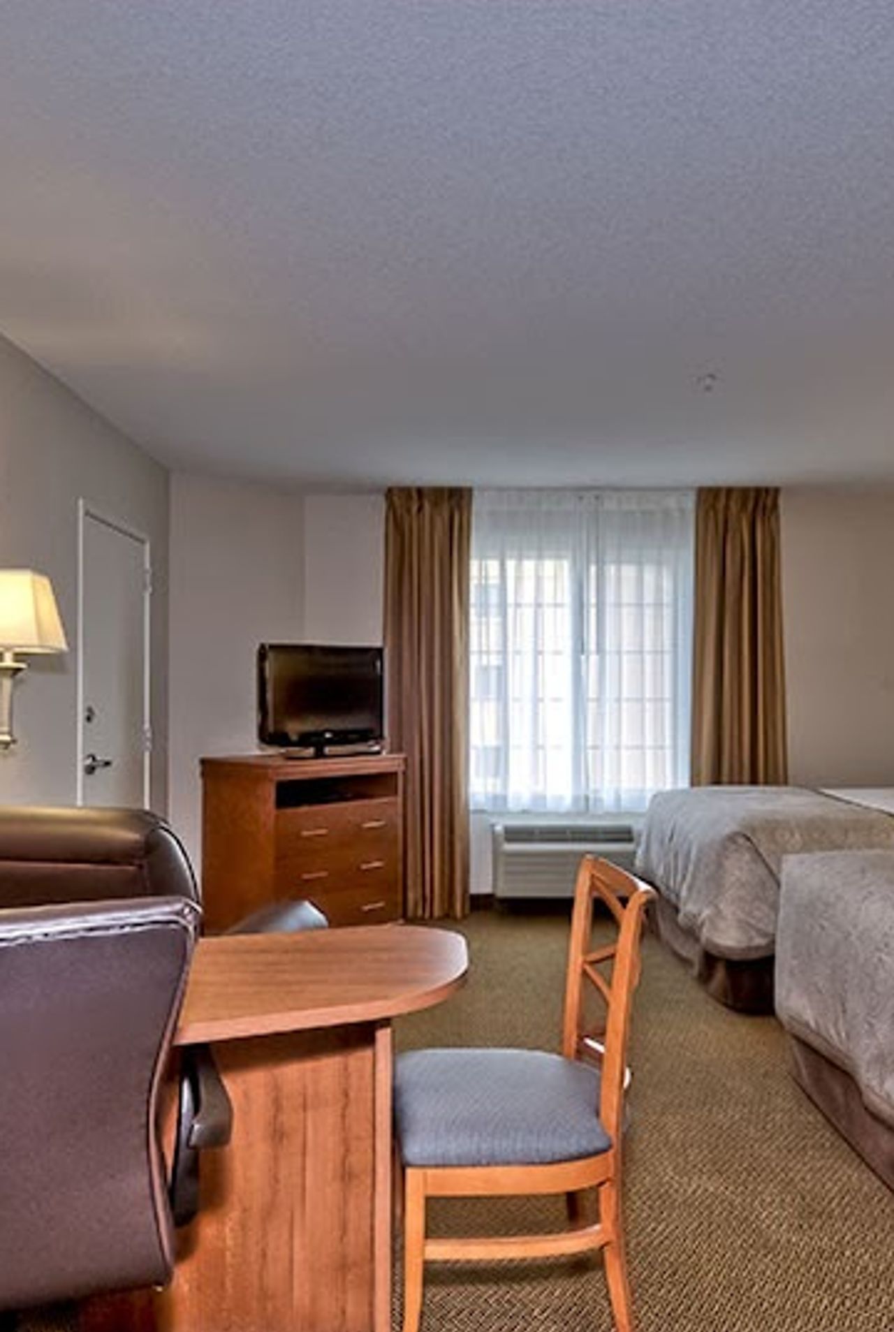 Photo of Candlewood Suites Burlington, an IHG Hotel