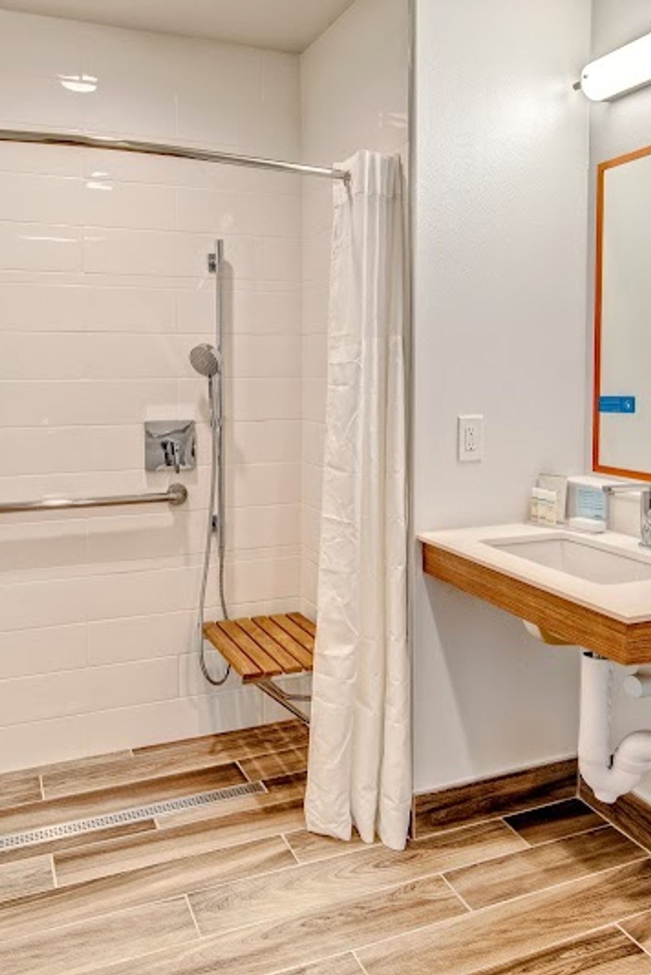 Photo of Hampton Inn Vallejo