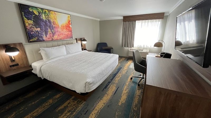 Photo of La Quinta Inn & Suites by Wyndham Yakima Downtown