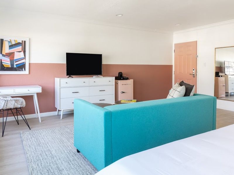 Photo of Signature Inn Berkeley Oakland