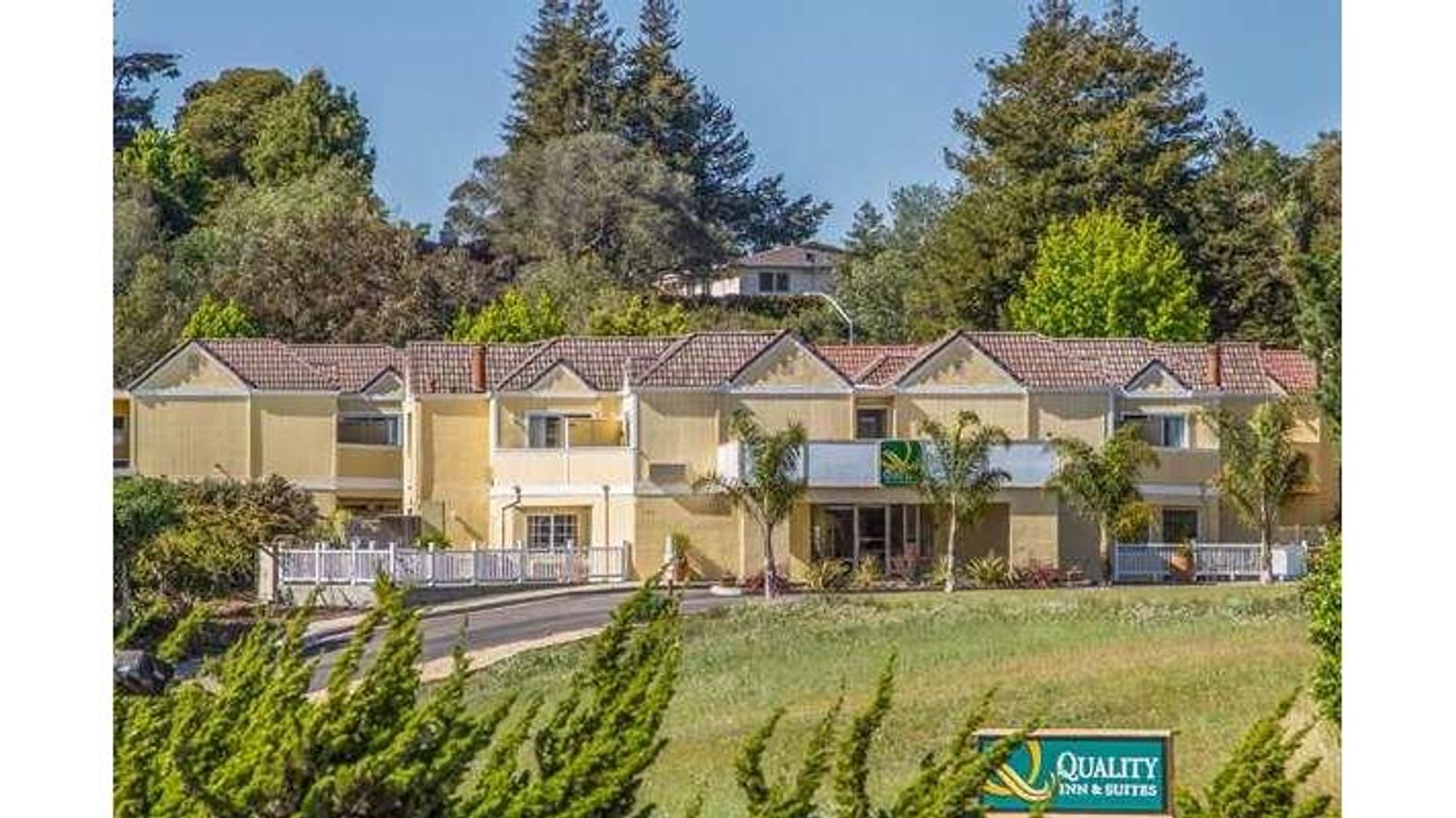 Quality Inn & Suites Capitola By the Sea