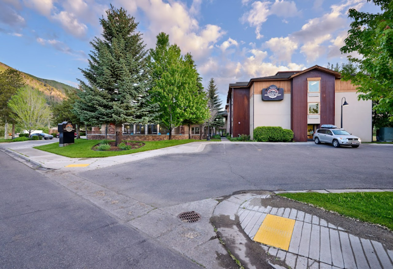 Photo of Mountain Valley Lodge