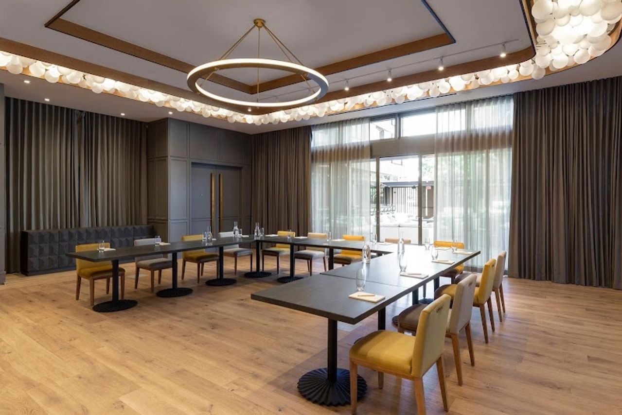 Photo of Park James Hotel