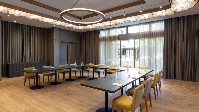 Photo of Park James Hotel