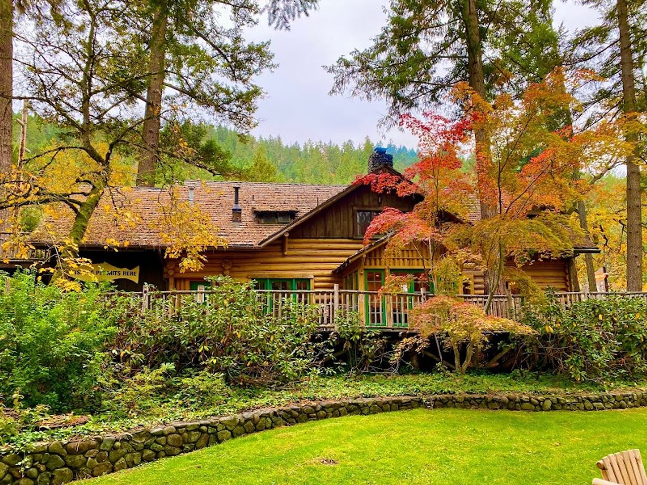 Photo of Weasku Inn - Exterior