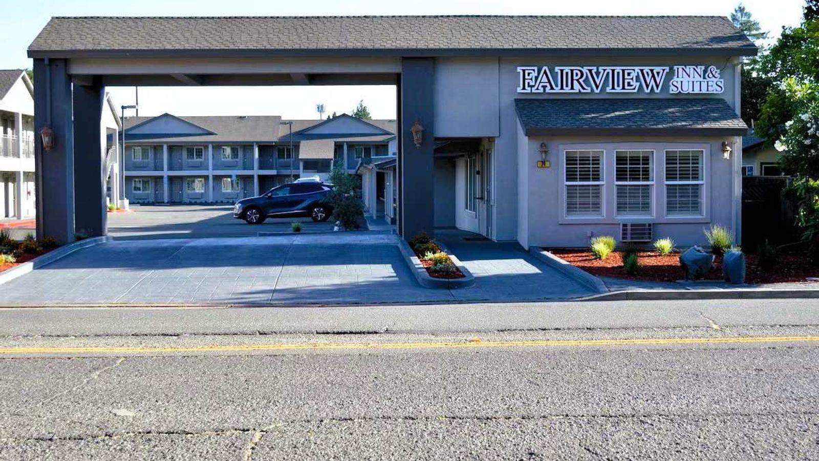 Fairview Inn & Suites