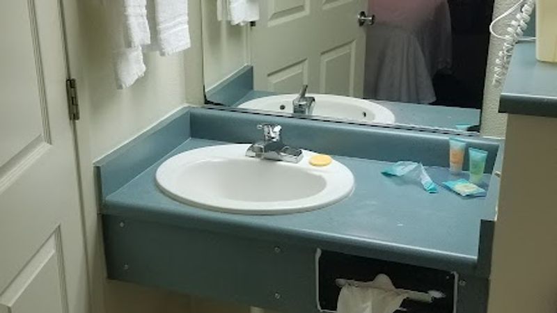 Photo of Turlock Inn