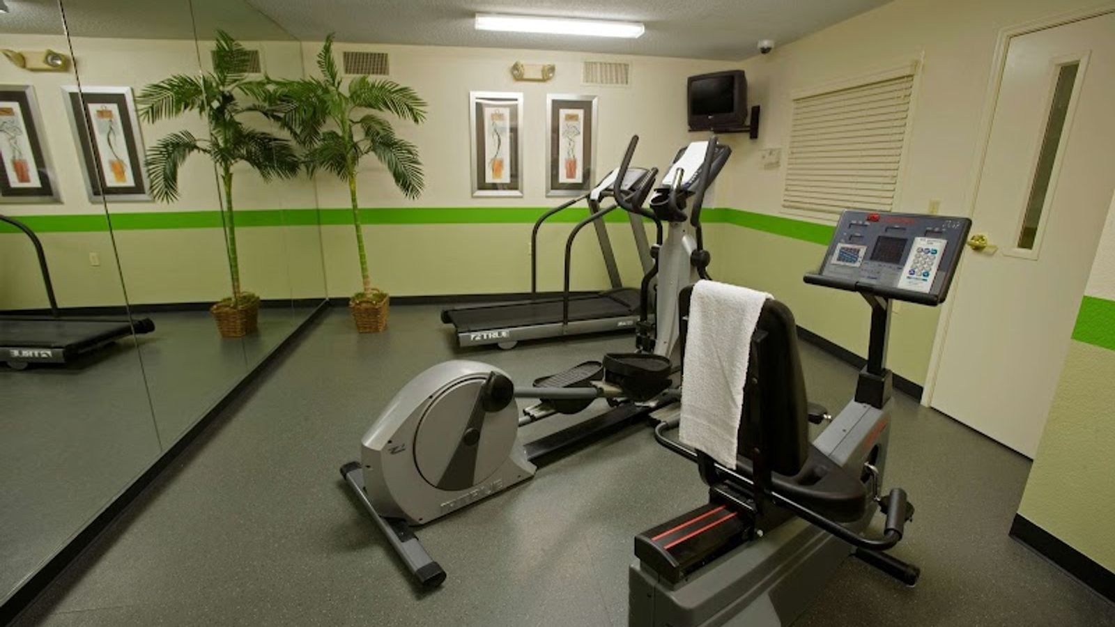 Photo of Extended Stay America - Oakland - Alameda Airport