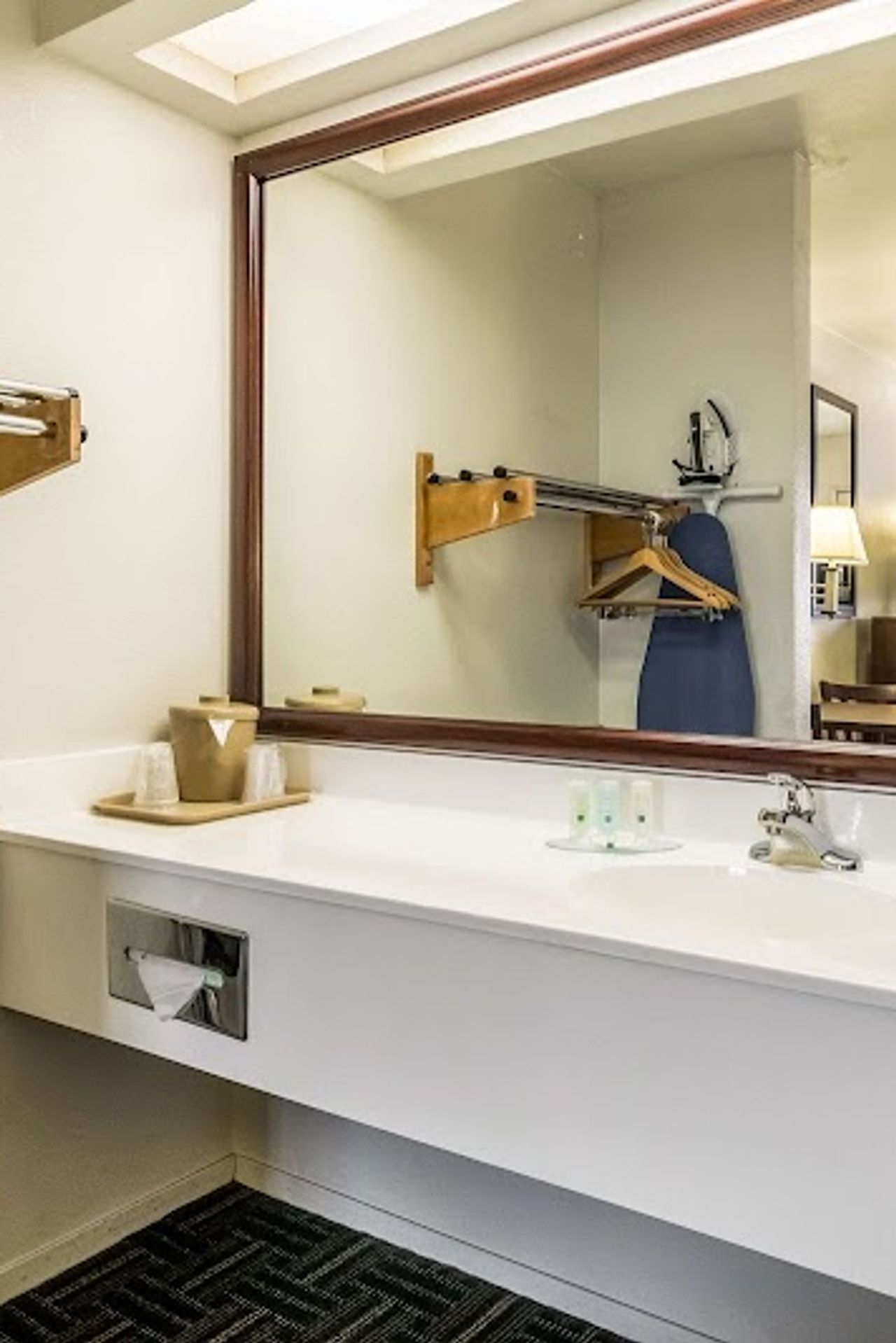 Photo of Quality Inn Fresno Near University