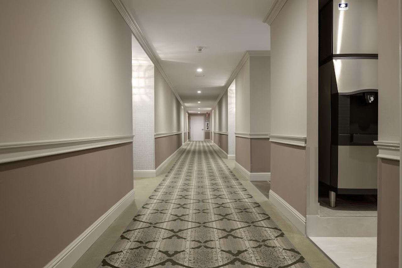 Photo of Woodcrest Hotel