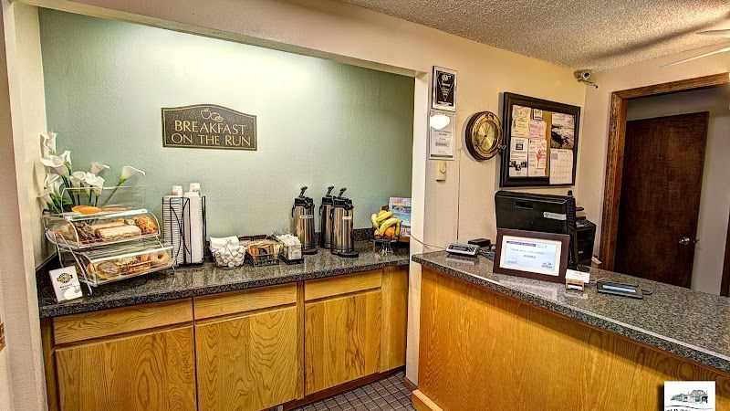 Photo of Super 8 Florence OR (Previously Old Town Inn)