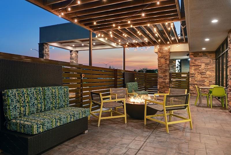 Photo of Home2 Suites by Hilton Tracy
