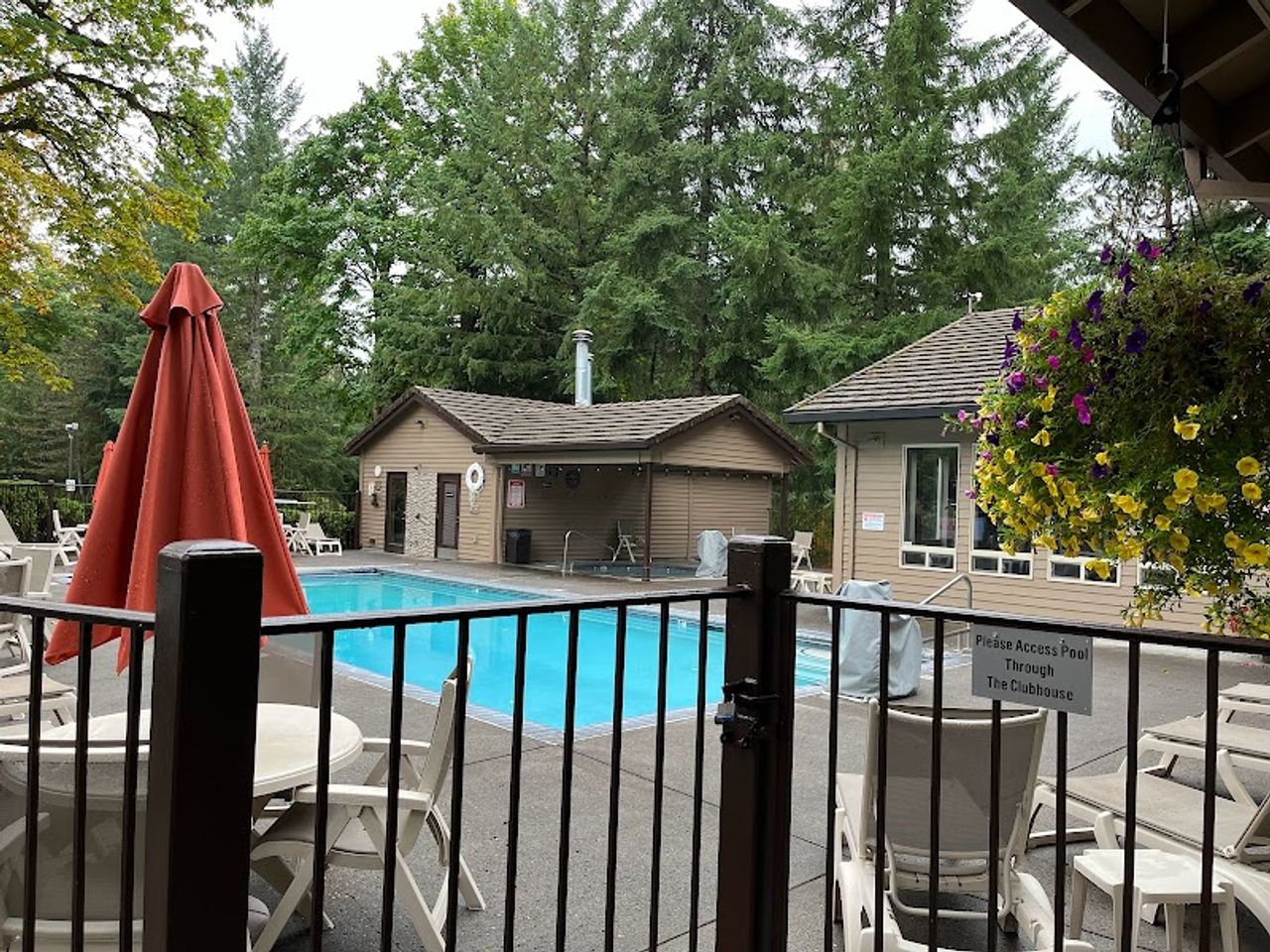 Photo of Whispering Woods Resort