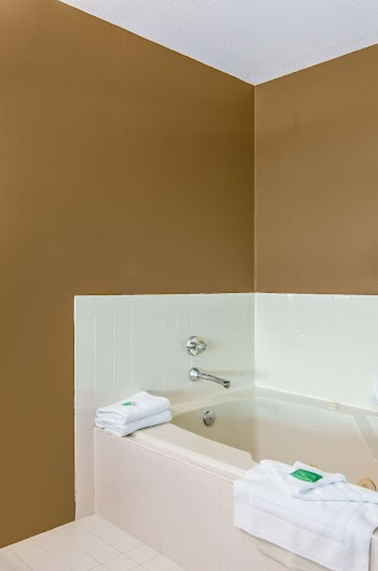 Photo of GuestHouse Poulsbo