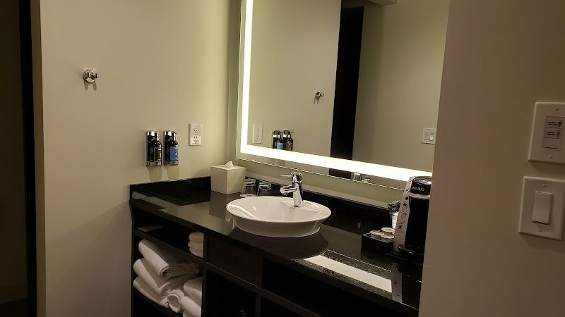 Photo of The Davenport Grand, Autograph Collection