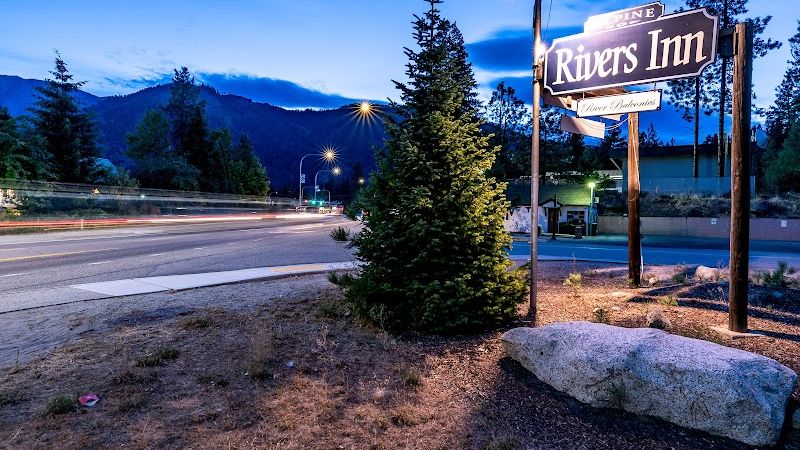 Photo of Alpine Rivers Inn