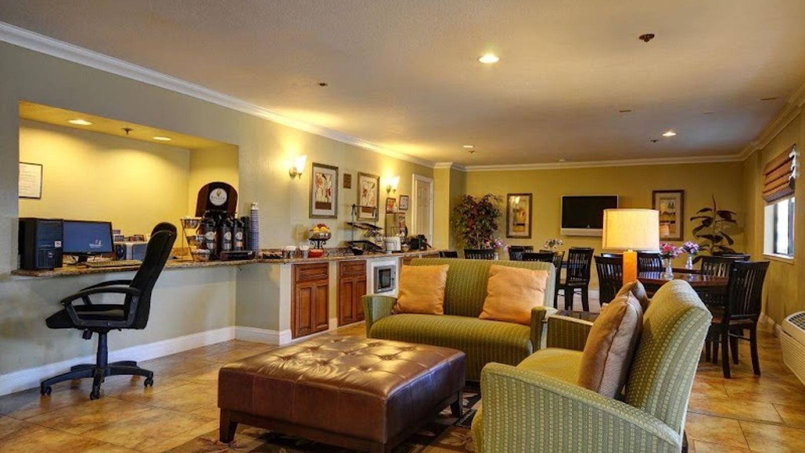 Photo of Best Western Plus Pleasanton Inn