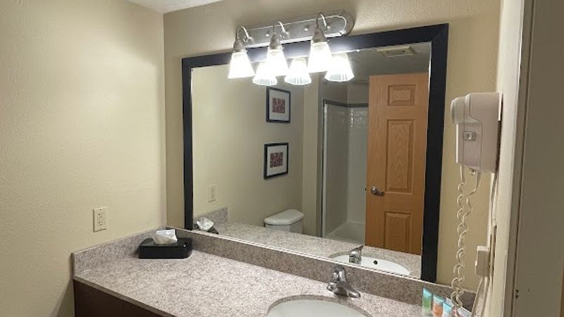 Photo of Comfort Suites Airport