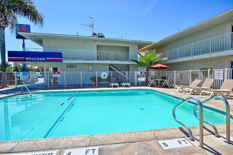 Photo of Motel 6 Tulare, CA