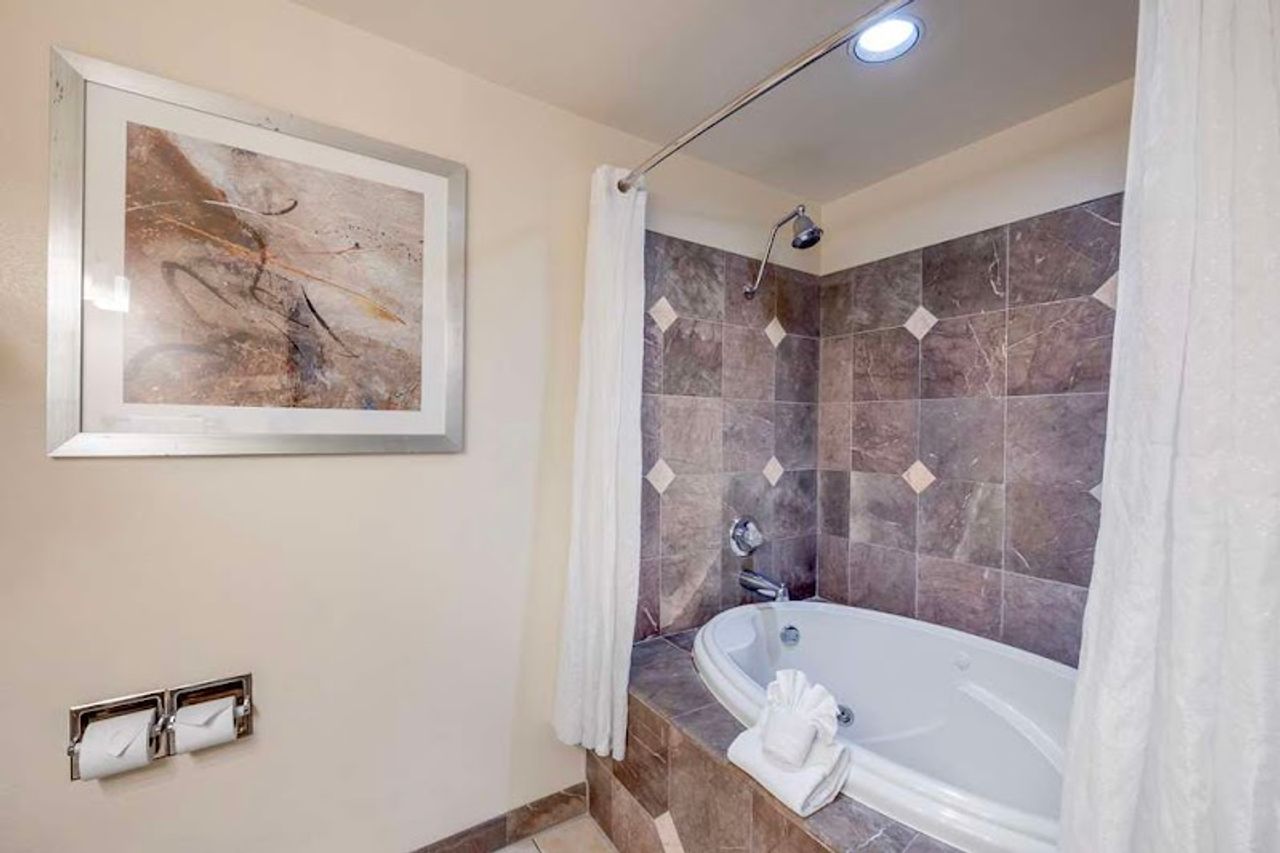 Photo of Best Western Plus Orchid Hotel & Suites