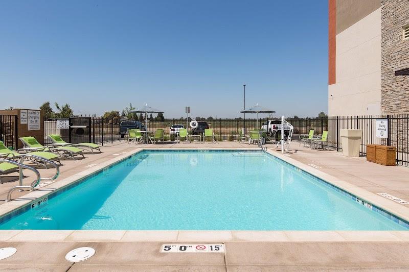 Photo of Holiday Inn Express Visalia - Sequoia Gateway Area by IHG