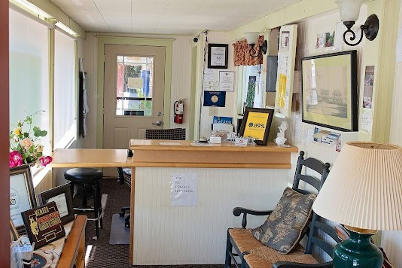 Photo of Rugged Country Lodge