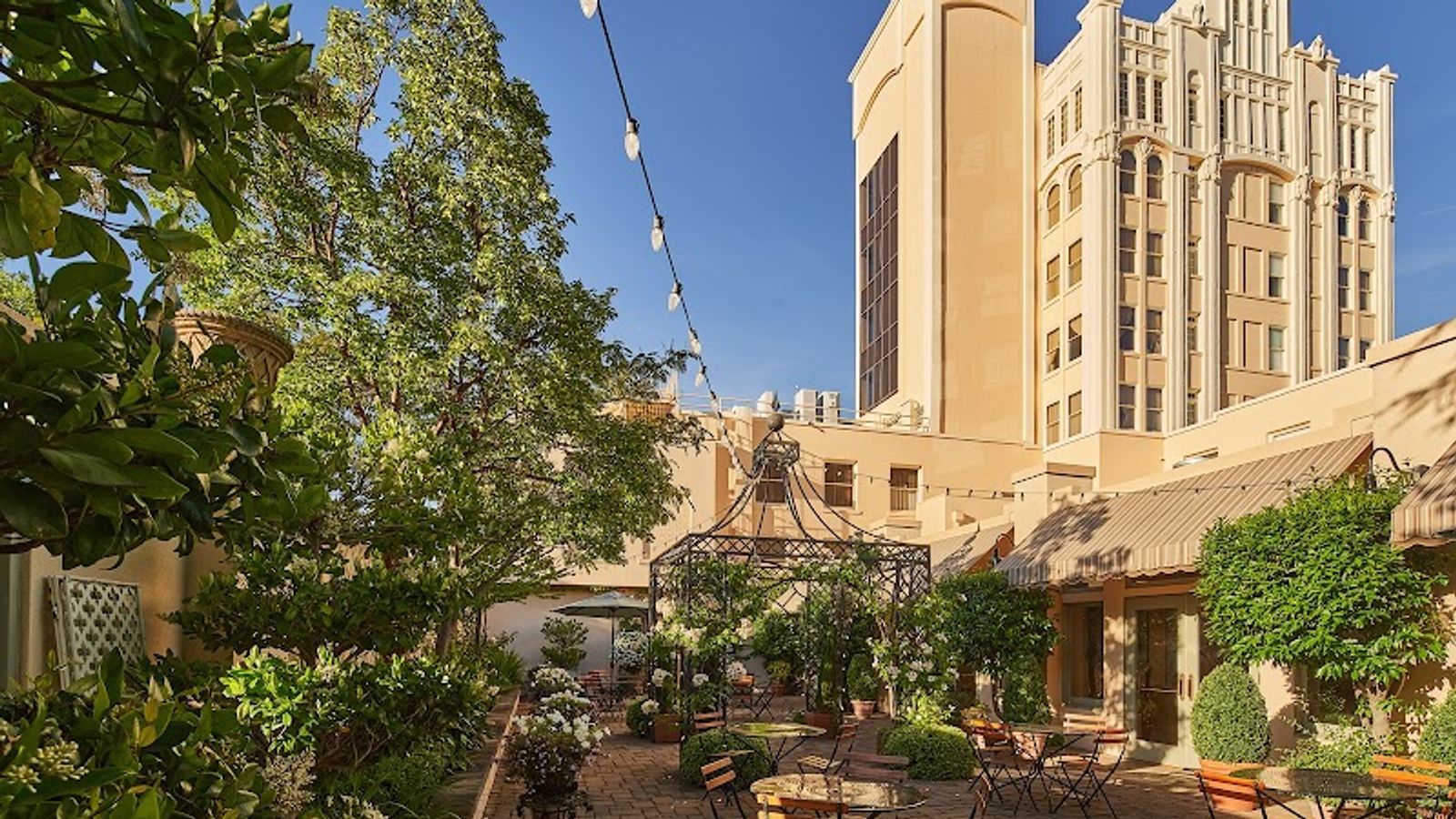 Photo of Ashland Springs Hotel