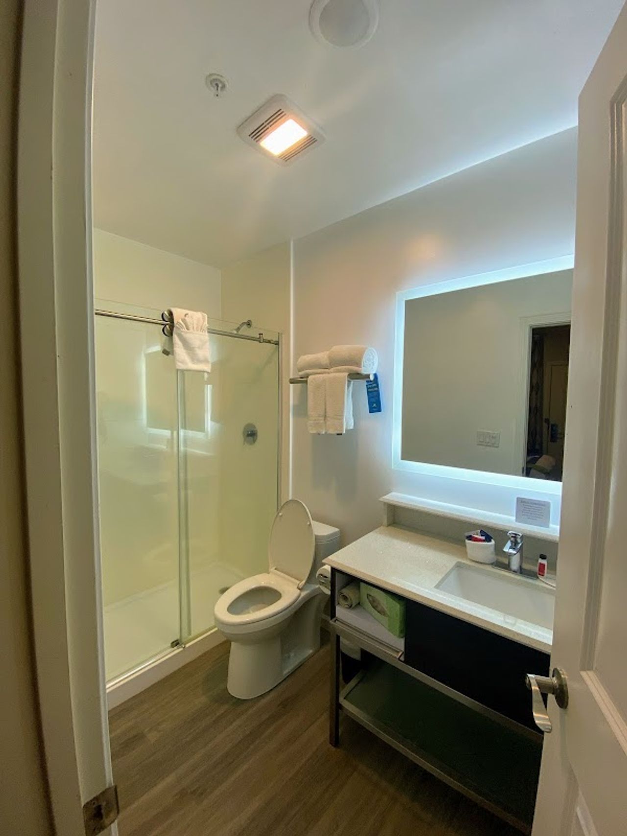 Photo of Days Inn by Wyndham Galt/Elk Grove South