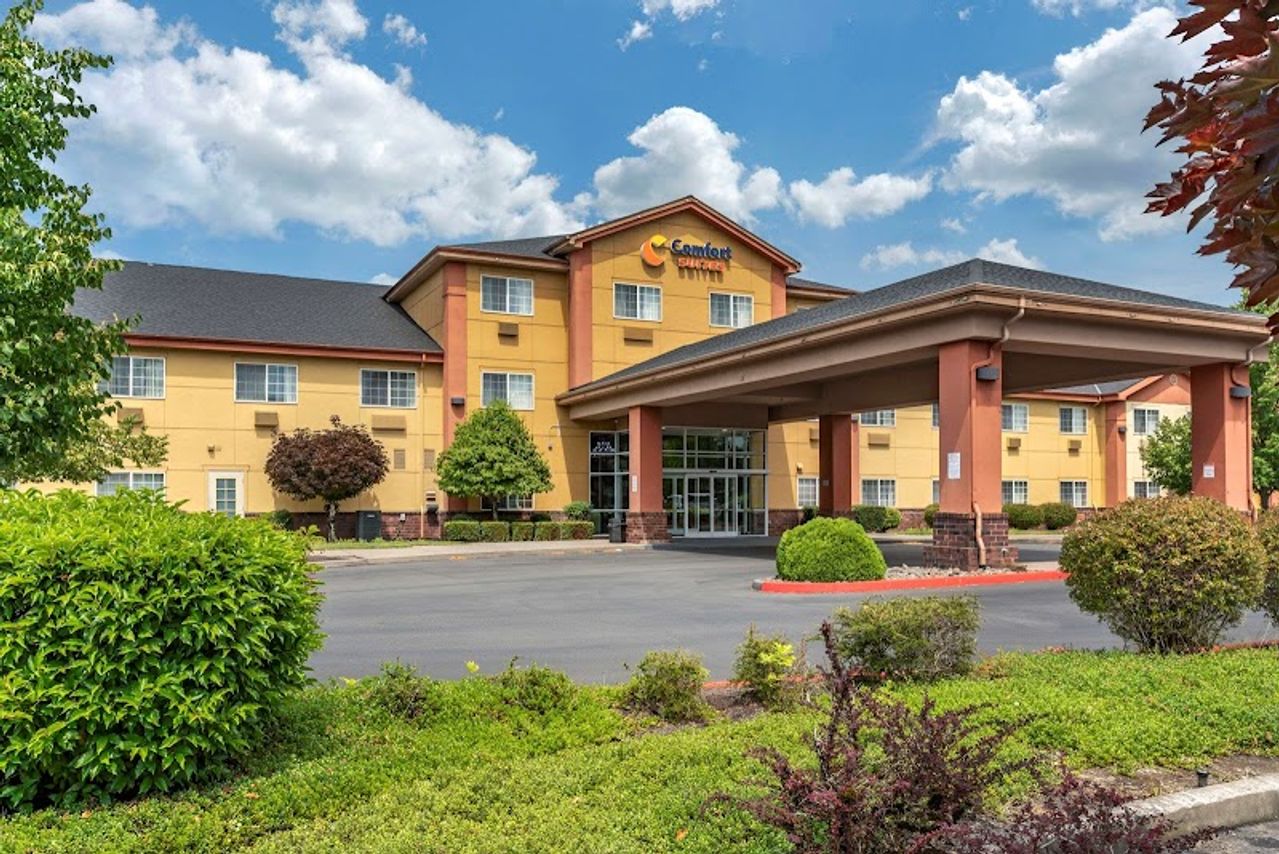 Photo of Comfort Suites Salem