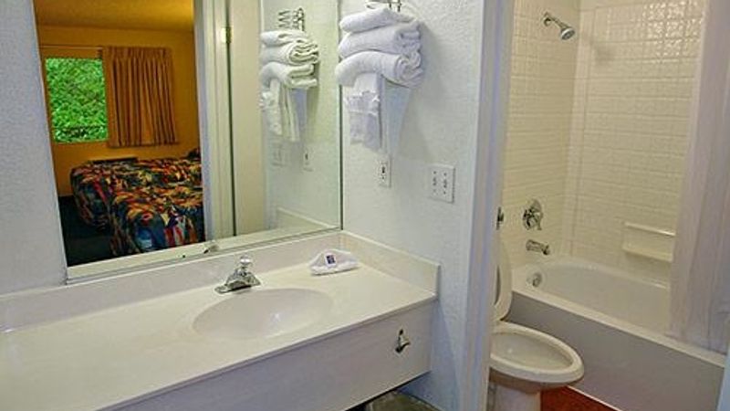 Photo of Motel 6 Seattle, WA - Airport