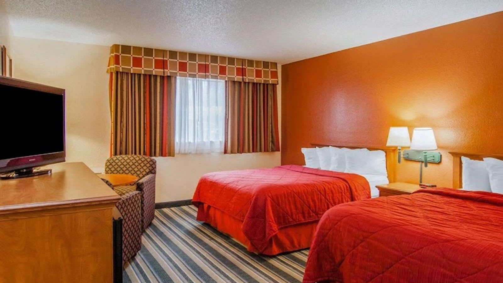 Photo of Quality Inn & Suites Medford Airport