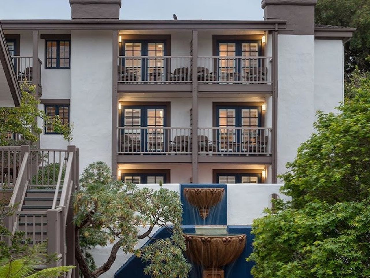 Photo of Hotel Pacific - Sur Courtyard with tiered fountain