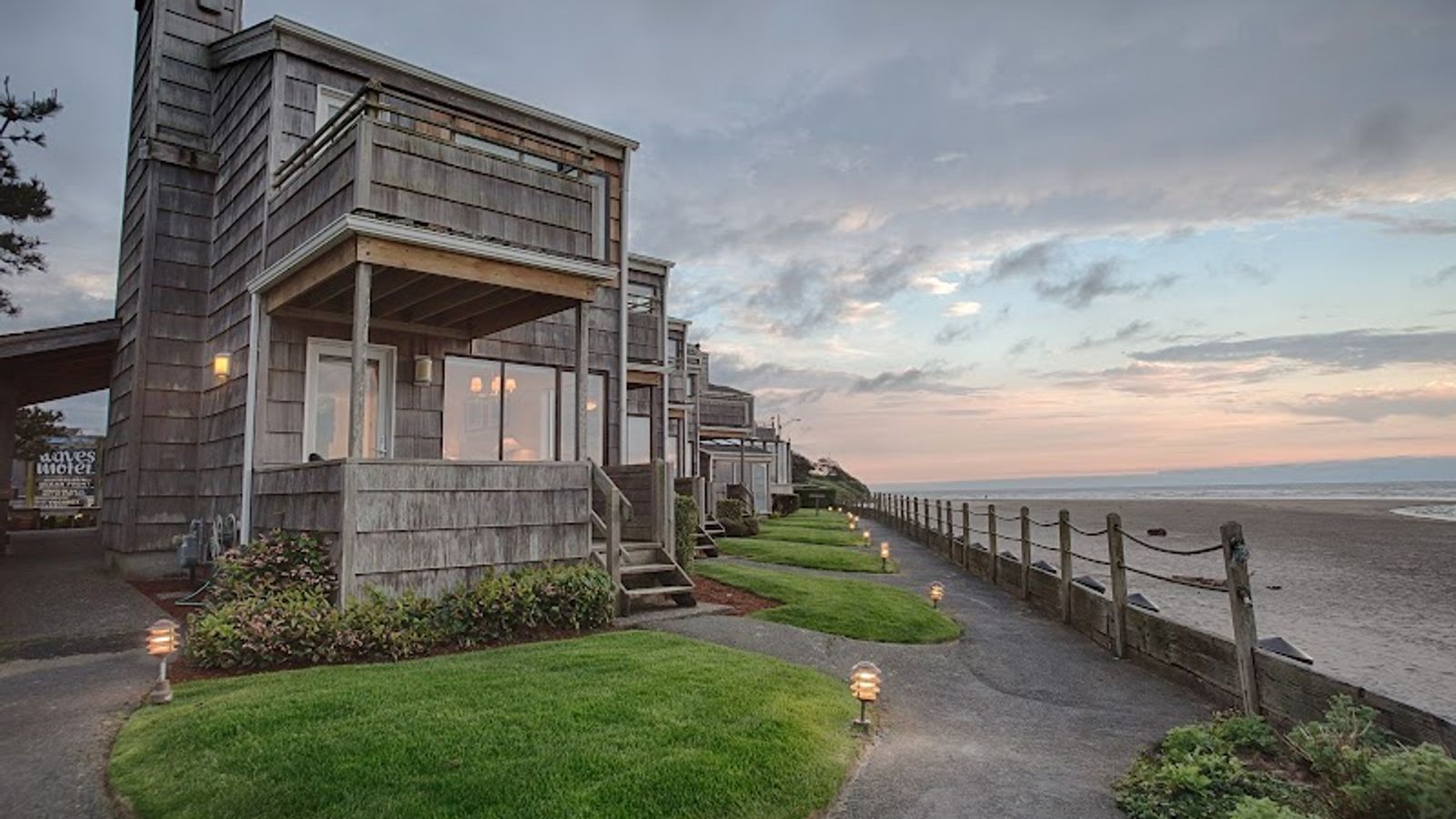 The Waves Cannon Beach