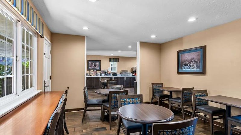 Photo of Best Western University Lodge