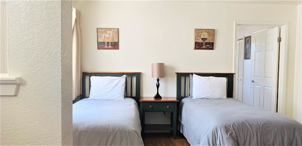 Photo of Carlin's Cottage Court