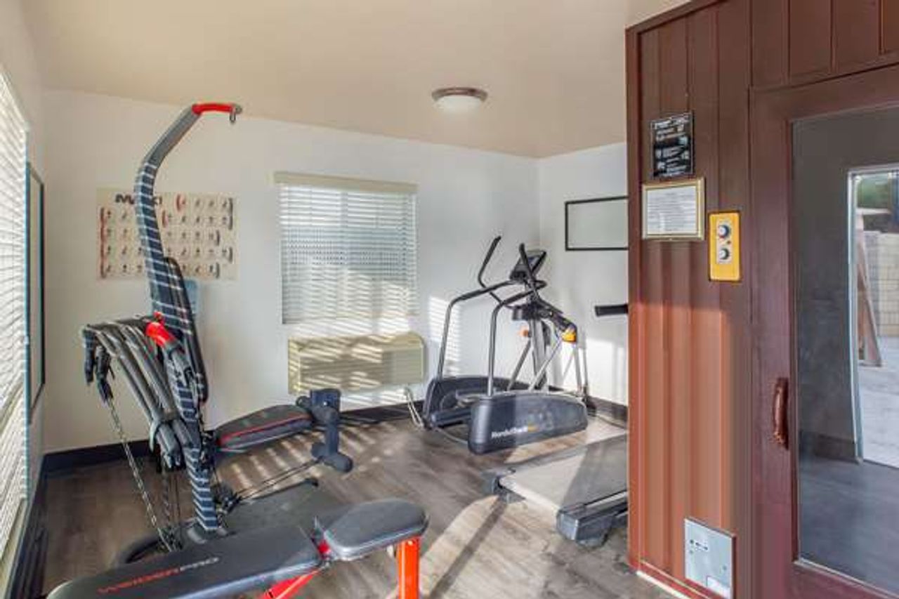 Photo of Quality Inn & Suites Tulare