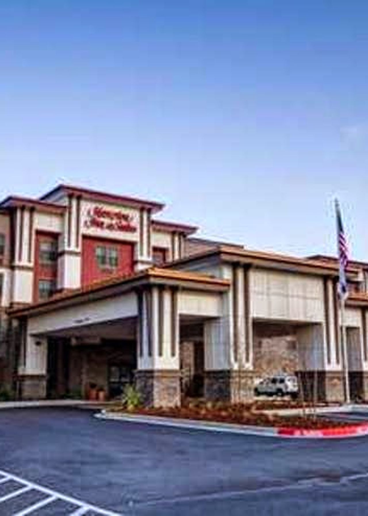 Photo of Hampton Inn & Suites DuPont
