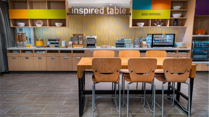 Photo of Home2 Suites by Hilton Bakersfield