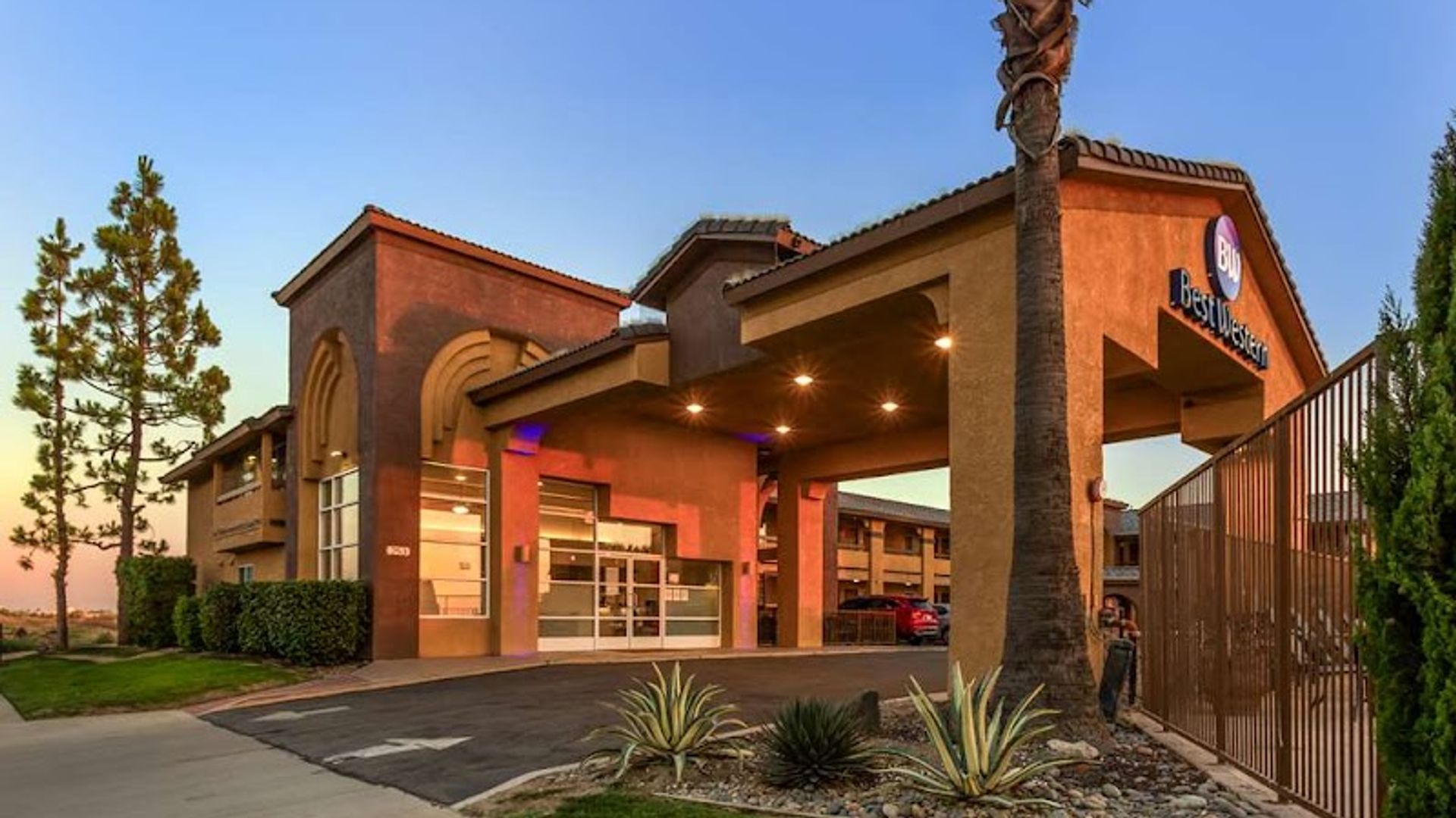 Best Western Heritage Inn