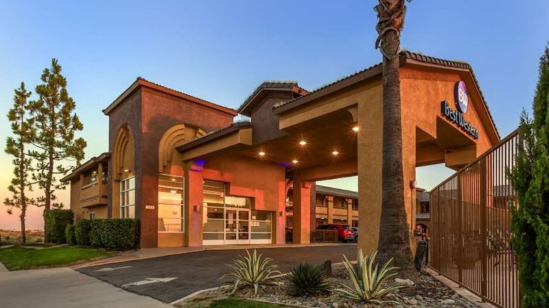 Best Western Heritage Inn