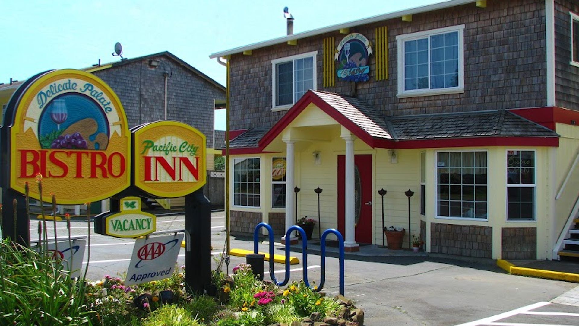 Pacific City Inn